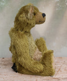 Dimpty Dimwit is sweet and happy bear, a veteran mohair artist bear from Barbara-Ann Bears, he stands 14 inches/36 cm tall. Dimpty Dimwit is made in khaki coloured straight mohair, with a beige mohair tummy and a proper belly button. He has pale beige wool felt paw pads, vintage boot button eyes and a charcoal wool nose