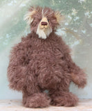 Hullabaloo standing.
Hullabaloo is a very beary teddy bear a one of a kind, artist bear by Barbara-Ann Bears in wonderful brown faux fur and blonde mohair
Hullabaloo stands 15 inches/38 cm tall