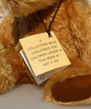 Wilfred is a very sweet and friendly artist teddy bear in gorgeous mohair by Barbara Ann Bears, he is 12 inches/30 cm tall and is 8.5 inches/21 cm sitting. Wilfred is made from a wonderful antique gold mohair with brown wool felt paw pads and gorgeous amber glass eyes. Wilfred has a carefully embroidered brown nose