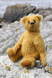 Fortescue is a very sweet, traditional teddy bear in German mohair by Barbara Ann Bears