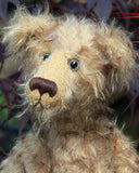 Hank PRINTED jointed mohair teddy bear sewing pattern to make a quirky Barbara-Ann Bear, with a long nose, big belly, long hands and feet. The Hank Teddy Bear pattern makes a curious, old-fashioned Barbara-Ann Bear, with a long nose