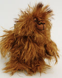 Phizzin McPhuzzin is a very sweet and happy little brown mohair artist bear by Barbara Ann Bears, he stands just 6 inches( 15 cm) tall and is 4.5 inches (11 cm) sitting. Bruce McCubbin is made from a very long and fluffy chocolate brown mohair while the top of his head is a very similar mohair but tipped with black