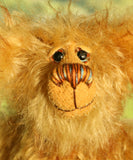 Cardhu's face, Cardhu is a one of a kind antique gold mohair artist bear with hand painted eyes and a sweet smile