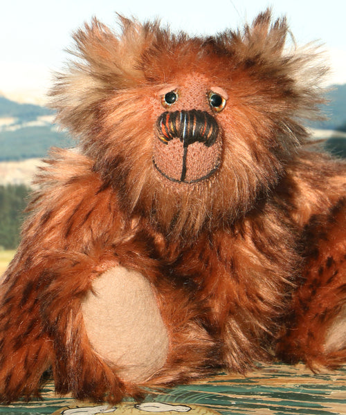 Chutney is an adorably cute little artist bear in wonderful dark brown tipped chestnut mohair by Barbara-Ann Bears, Chutney stands just 7.5 inches(19 cm) tall