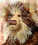 Hullabaloo is a very beary teddy bear a one of a kind, artist bear by Barbara-Ann Bears in wonderful faux fur and mohair

Hullabaloo stands 15 inches/38 cm tall 