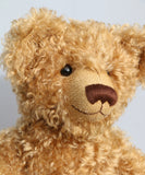 Teddington's face.
Teddington, a large, elegant and very huggable, one of a kind, classical, traditional mohair artist teddy bear made by Barbara-Ann Bears, he stands 21.5 inches (55cm) 