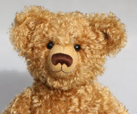 Teddington's face.
Teddington, a large, elegant and very huggable, one of a kind, classical, traditional mohair artist teddy bear made by Barbara-Ann Bears, he stands 21.5 inches (55cm) 