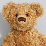 Teddington's face.
Teddington, a large, elegant and very huggable, one of a kind, classical, traditional mohair artist teddy bear made by Barbara-Ann Bears, he stands 21.5 inches (55cm) 