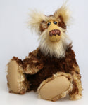 Balthazar is a magnificent and very handsome, one of a kind, artist teddy bear by Barbara-Ann Bears in a gorgeous fluffy and batik mohair, he stands 19.5 inches (50 cm) tall and is 15 inches (38 cm) sitting. 