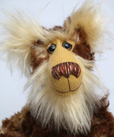Balthazar is a magnificent and very handsome, one of a kind, artist teddy bear by Barbara-Ann Bears in a gorgeous fluffy and batik mohair, he stands 19.5 inches (50 cm) tall and is 15 inches (38 cm) sitting. 