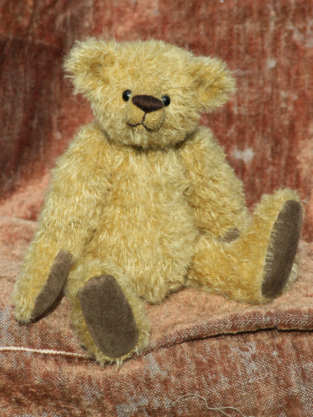 DJ PRINTED traditional jointed mohair teddy bear sewing pattern by Barbara-Ann Bears for a cute traditional 10 inch/25cm teddy bear