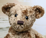 Eduardo is a large, traditional one of a kind, artist teddy bear in splendid vintage crushed velvet by Barbara Ann Bears Eduardo is quite a large bear, he's 21.5 inches (54 cm) tall and is 15 inches (39 cm) sitting. Eduardo is a wonderful, friendly traditional teddy bear with a great presence