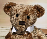 Eduardo is a large, traditional one of a kind, artist teddy bear in splendid vintage crushed velvet by Barbara Ann Bears Eduardo is quite a large bear, he's 21.5 inches (54 cm) tall and is 15 inches (39 cm) sitting. Eduardo is a wonderful, friendly traditional teddy bear with a great presence