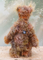 Ernest Drumthwacket, a calm and handsome, one of a kind, hand dyed mohair, artist teddy bear by Barbara-Ann Bears , he stands 16.5 inches/42 cm tall and is 13 inches/33 cm sitting. Ernest is mostly made from a wonderful, fairly long, wildly distressed mohair hand dyed in glorious natural colours, with hand dyed paw pads