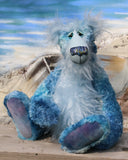 Frank Fairweather is a fabulous and charismatic, one of a kind, artist teddy bear by Barbara-Ann Bears, he is 20.5 inches (52 cm) tall and is 15.5 inches (39 cm) sitting. Frank Fairweather is mostly made from a dense, slightly distressed mohair which Barbara has hand dyed in many shades of the most beautiful blues. 