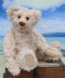Peaches is a very sweet and pretty, one of a kind, mohair artist teddy bear by Barbara Ann Bears Peaches is 16 inches (41 cm) tall and is 11.5 inches (29 cm) sitting. Peaches is a very sweet and pretty traditional teddy bear, she loves to listen to your stories, read books and eat cake