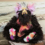 Samuel Snuzzlegutz is a splendidly characterful one of a kind, artist teddy bear by Barbara-Bears.